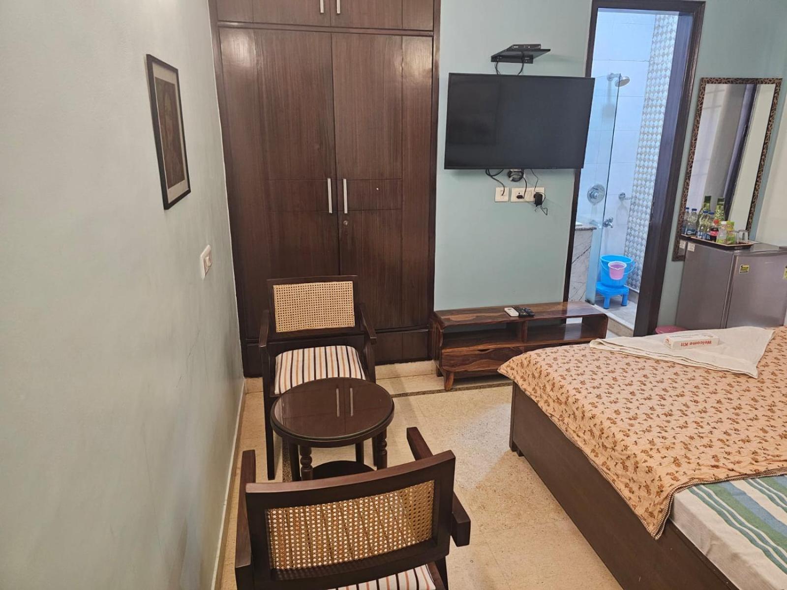 Sky Bloom Luxury Homestay Neu-Delhi Exterior foto