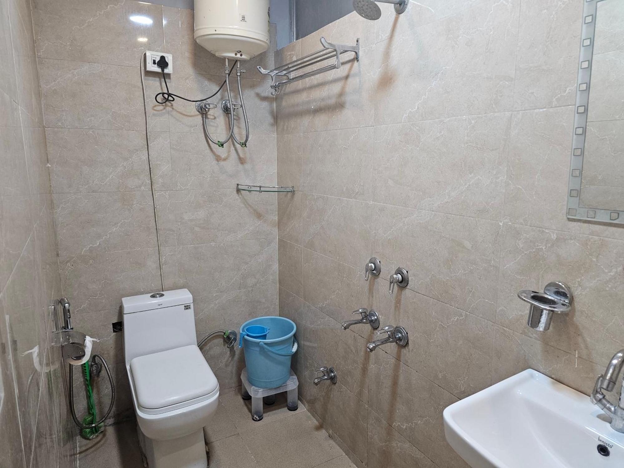 Sky Bloom Luxury Homestay Neu-Delhi Exterior foto